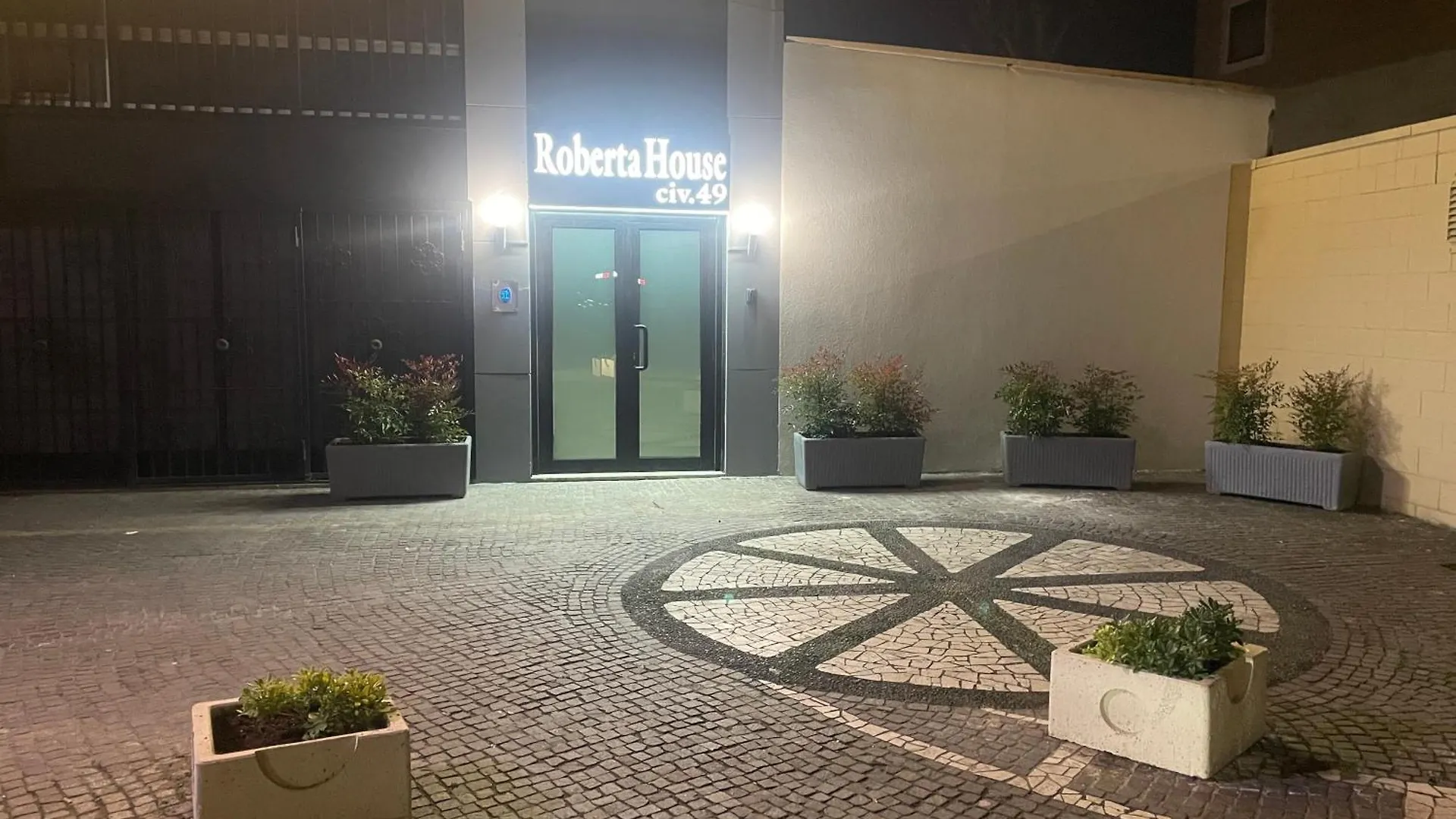 Roberta House Διαμέρισμα Rozzano