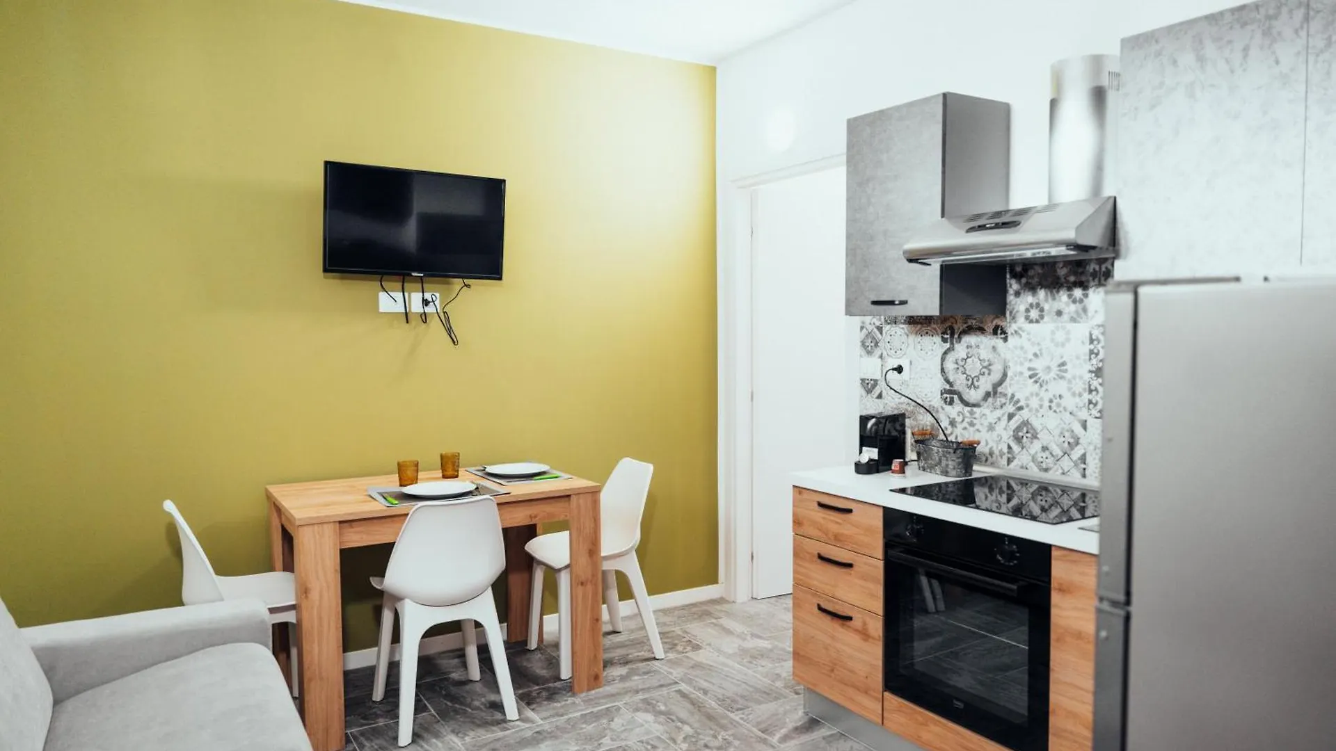 Appartamento Roberta House Rozzano 0*,  Italia